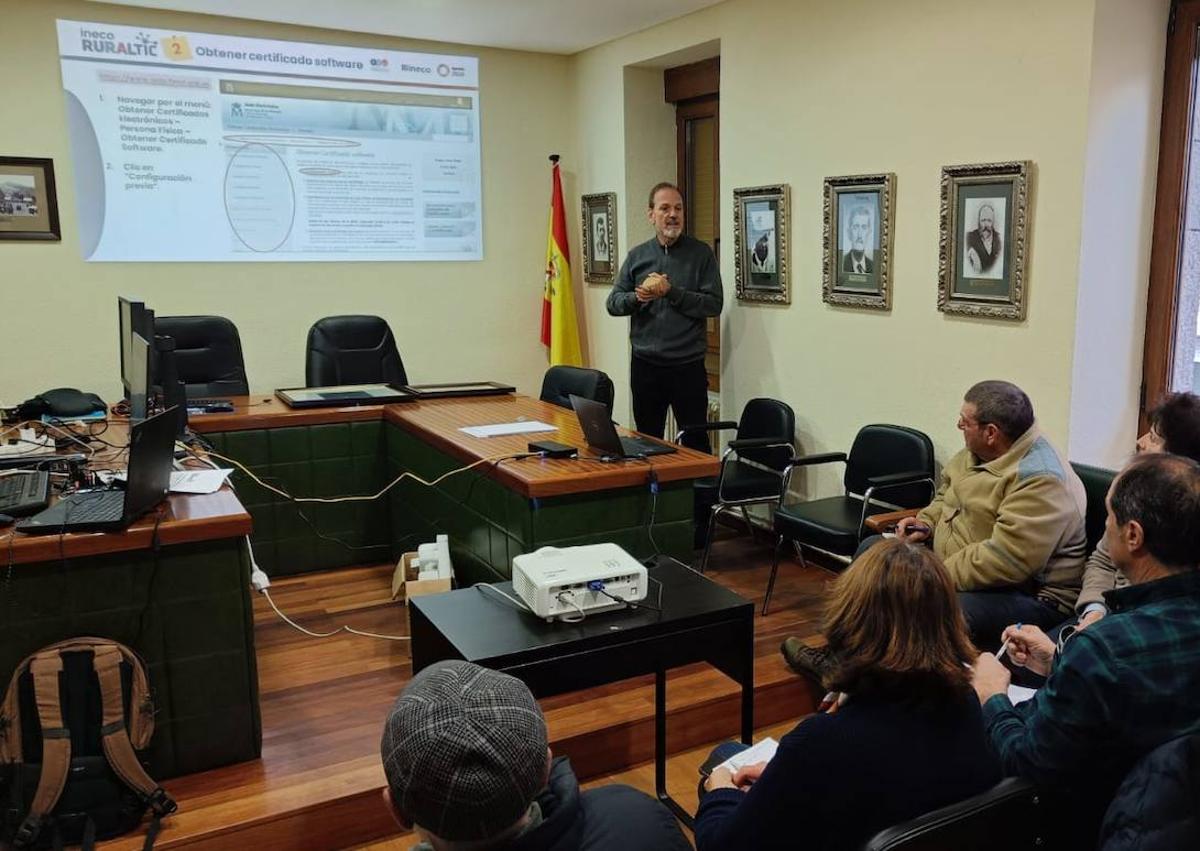 Imagen secundaria 1 - Primeras sesiones en San Emiliano.