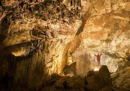 La cueva de Valporquero.