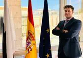 El joven leonés que une España con Catar: «Vivimos en una jaula de oro»