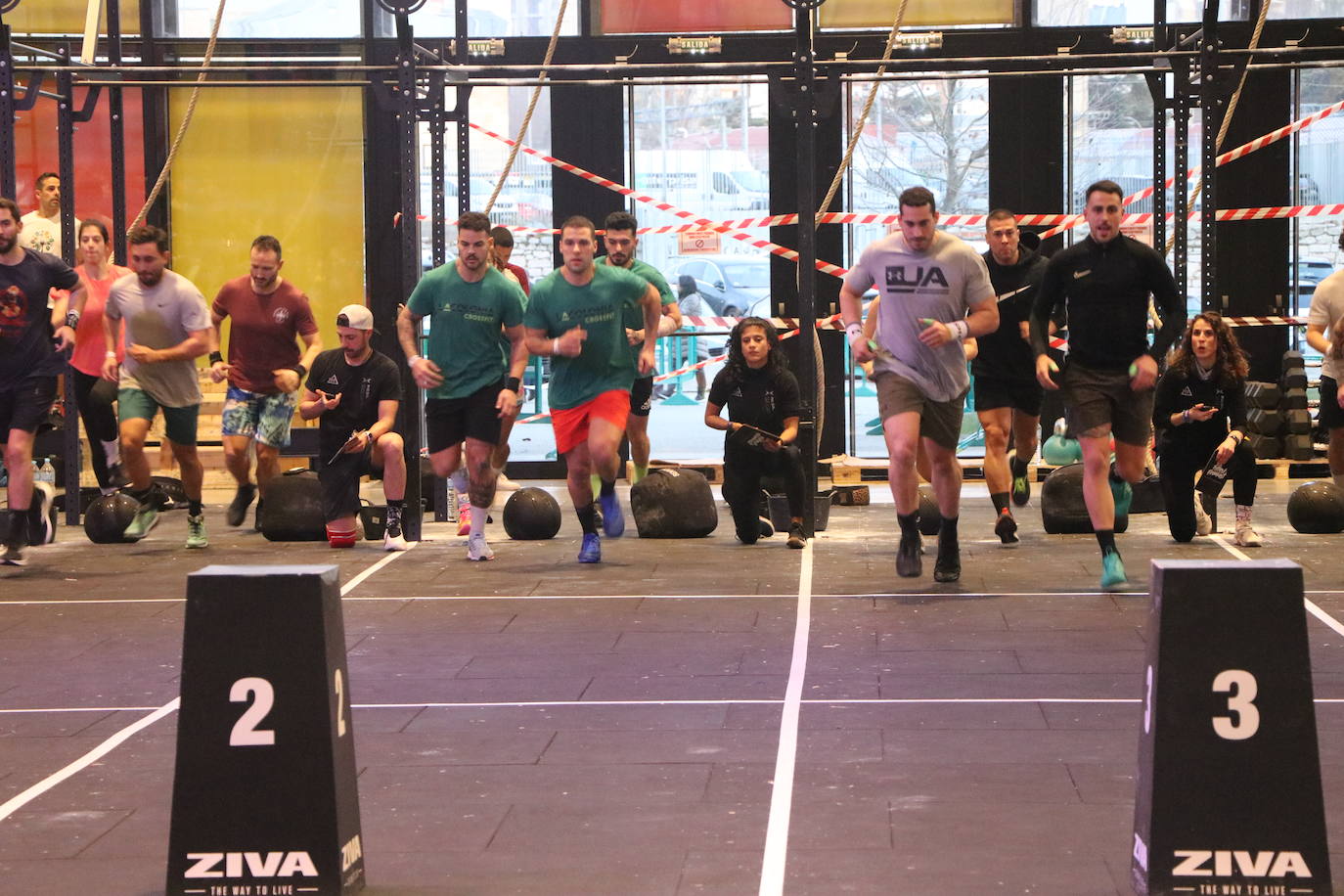 León disfruta del crossfit en el Palacio de Exposiciones