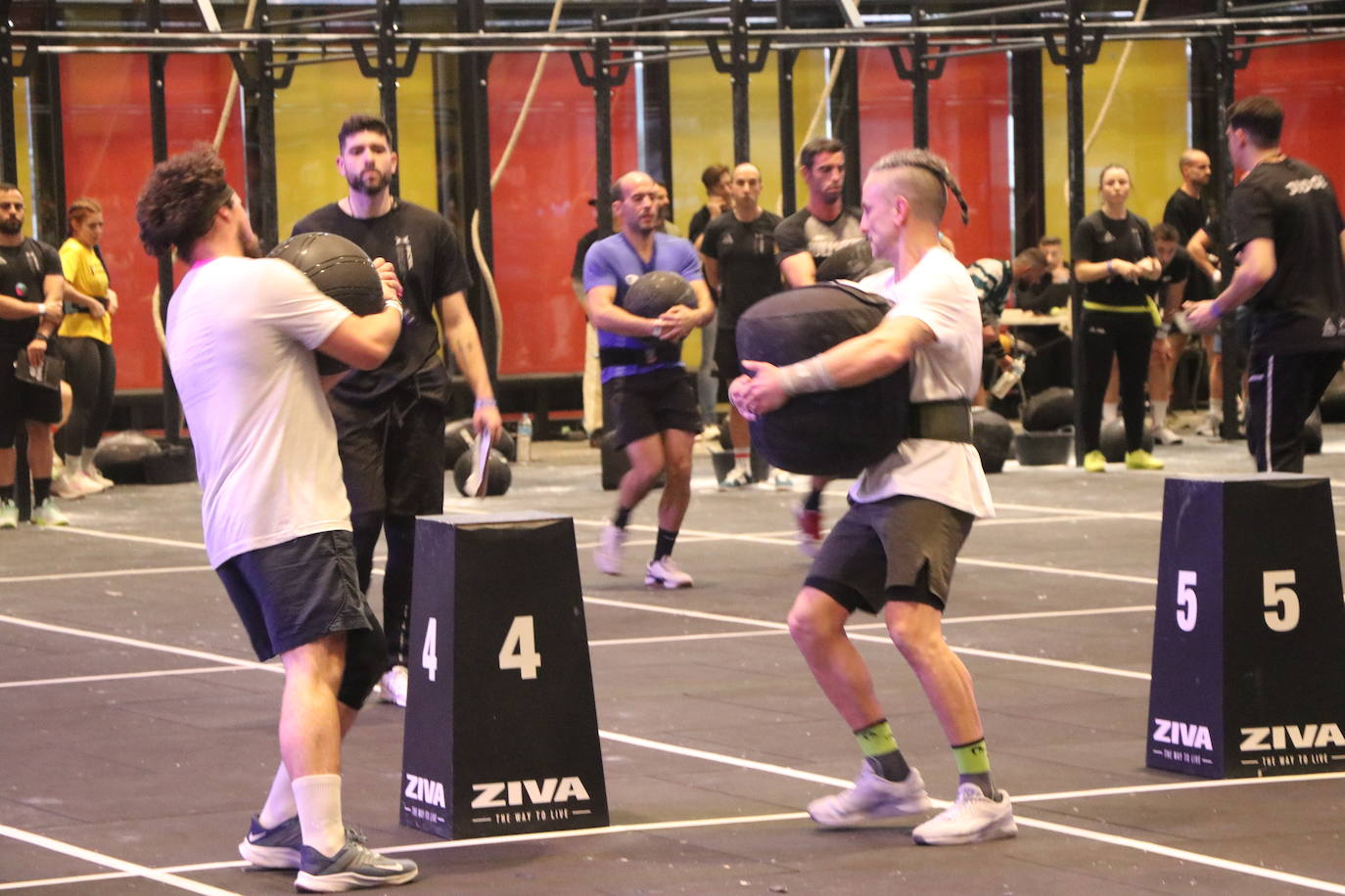 León disfruta del crossfit en el Palacio de Exposiciones