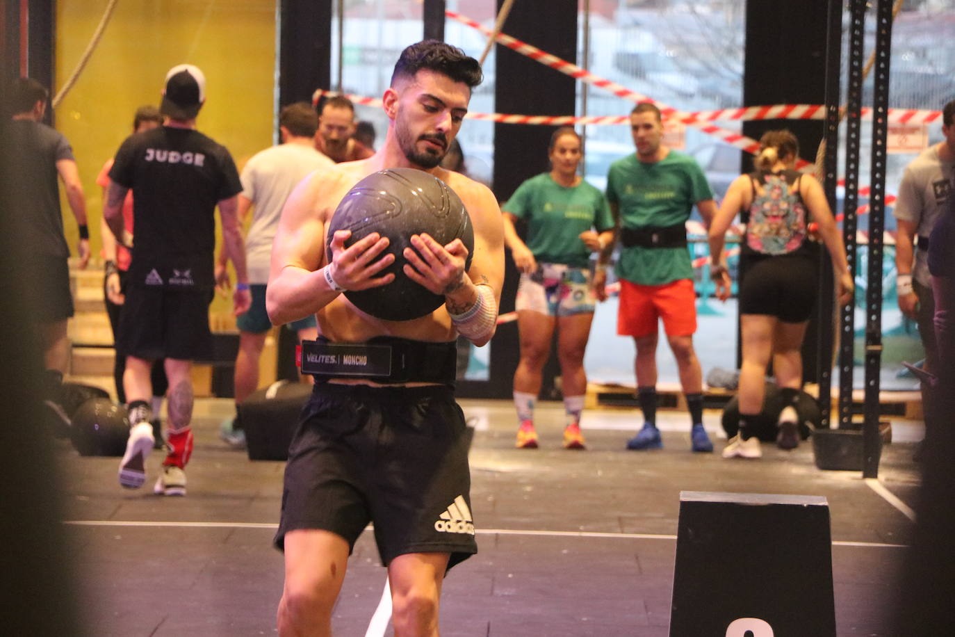 León disfruta del crossfit en el Palacio de Exposiciones