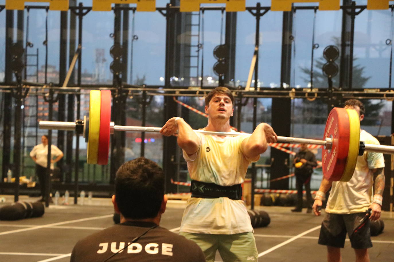 León disfruta del crossfit en el Palacio de Exposiciones