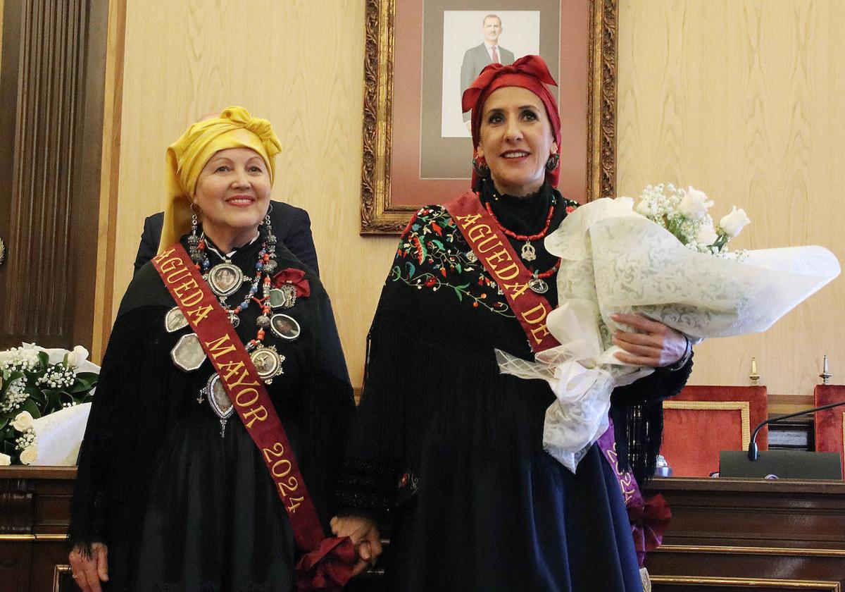 Águeda Mayor y Águeda de Honor en la celebración del acto.