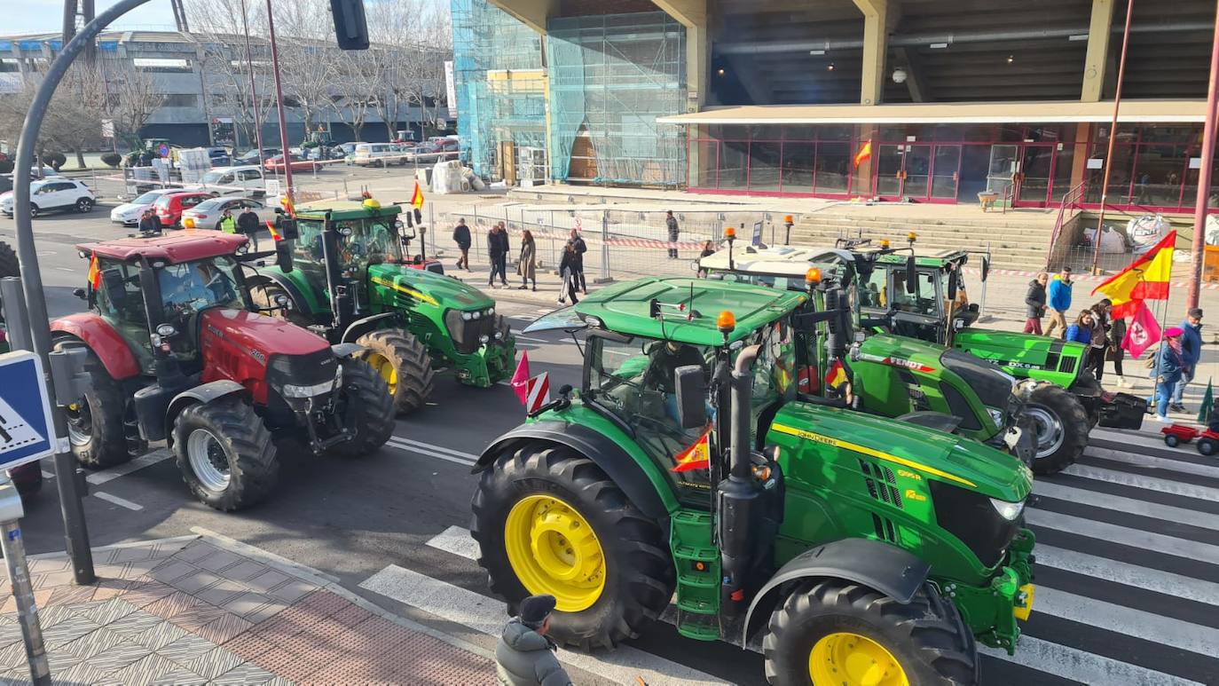 &#039;Tractorada&#039; del sector agrario en León