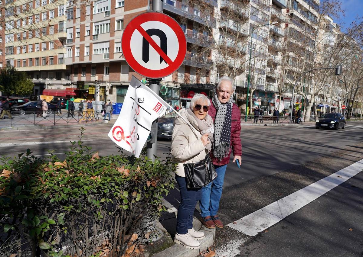 Imagen secundaria 1 - Miles de personas exigen a la Junta «respeto» por Castilla y León