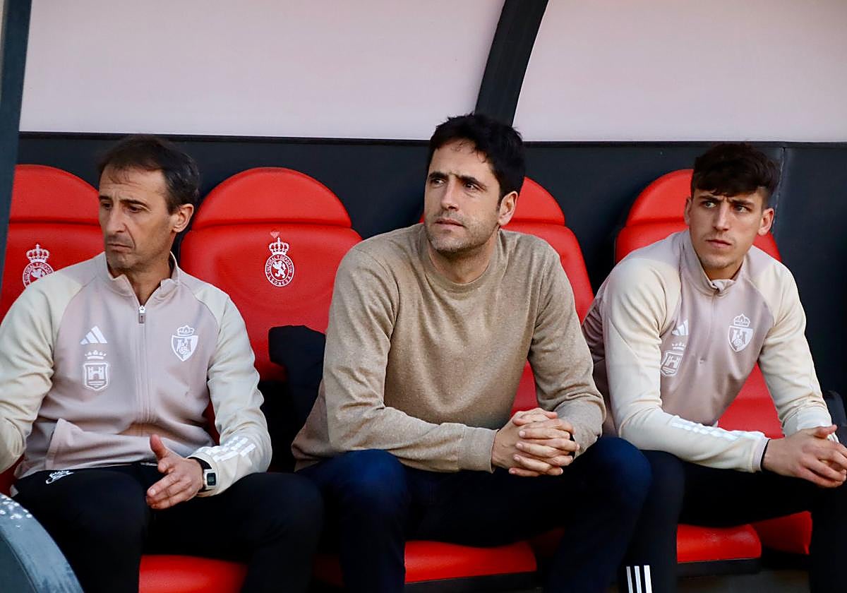 El entrenador de la Deportiva, Íñigo Vélez,