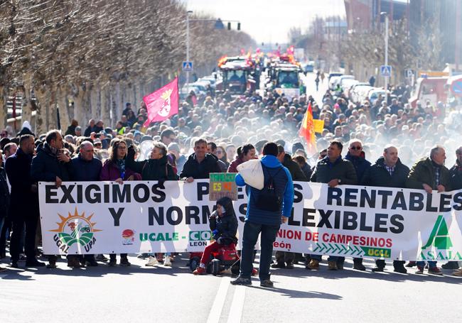 Manifestacióno por las calles de León.