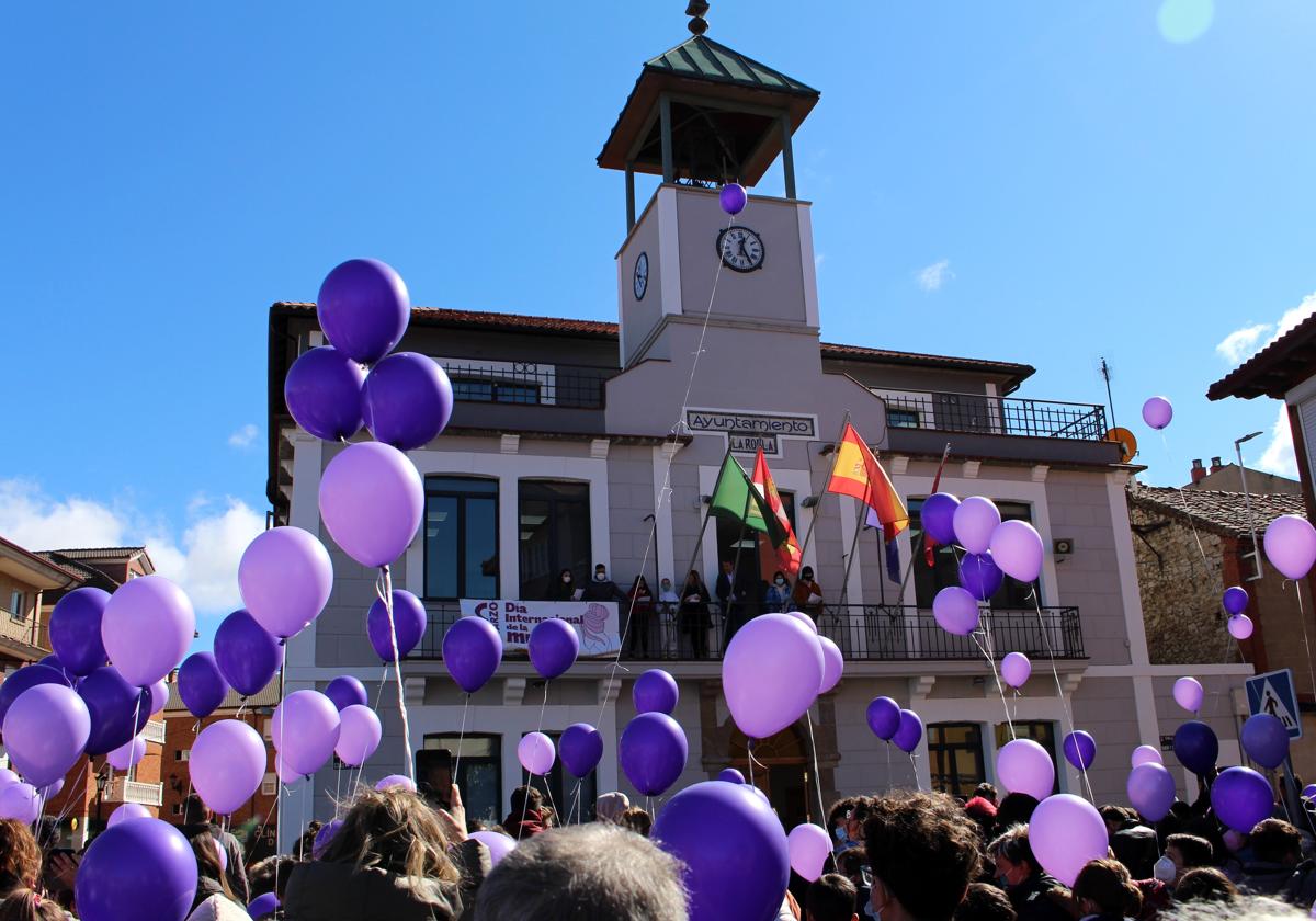 Imagen de la celebración del 8M en La Robla.