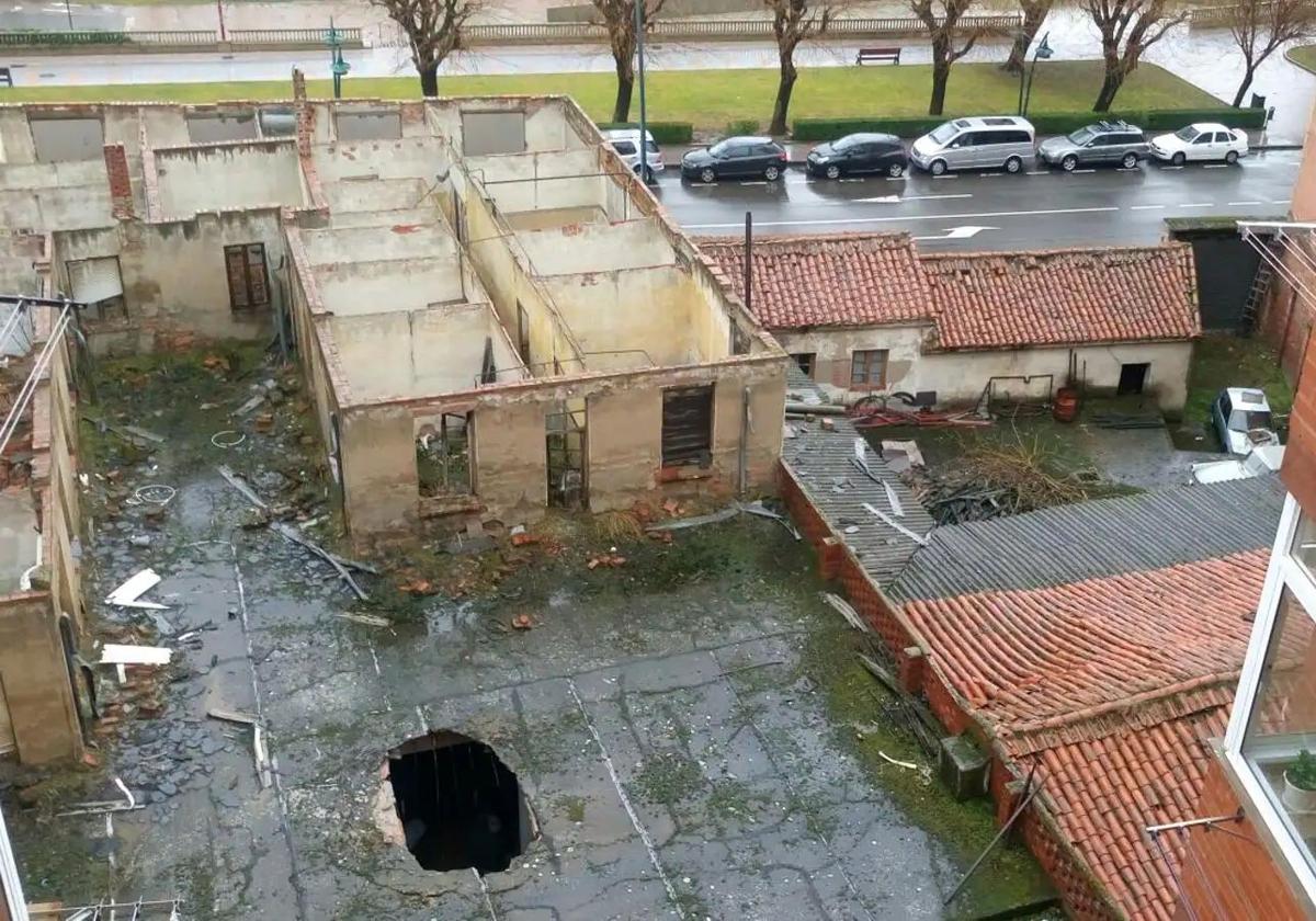 Imagen del interior de la zona en ruinas captada por uno de los vecinos.