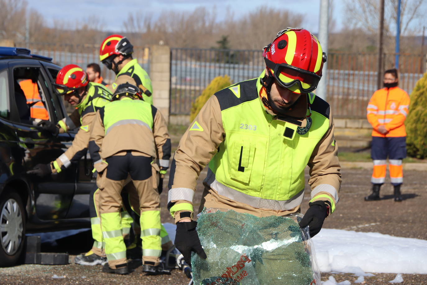 Simulacro efectuado por el cuerpo de Bomberos de León.