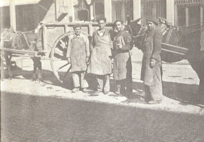 Trabajadores de la época. Primcipio de siglo. En el libro «De Genaro Blanco a Bendito Canalla».