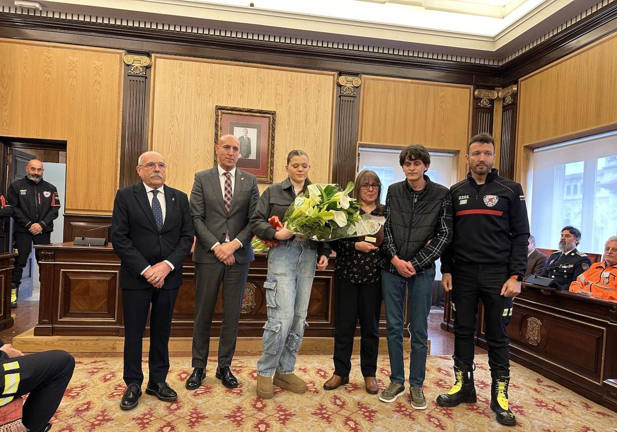 Reconocimiento a título póstumo a Javier Rosa, que ejercía como profesor del Grado de Emergencias en el IES Giner de los Ríos.