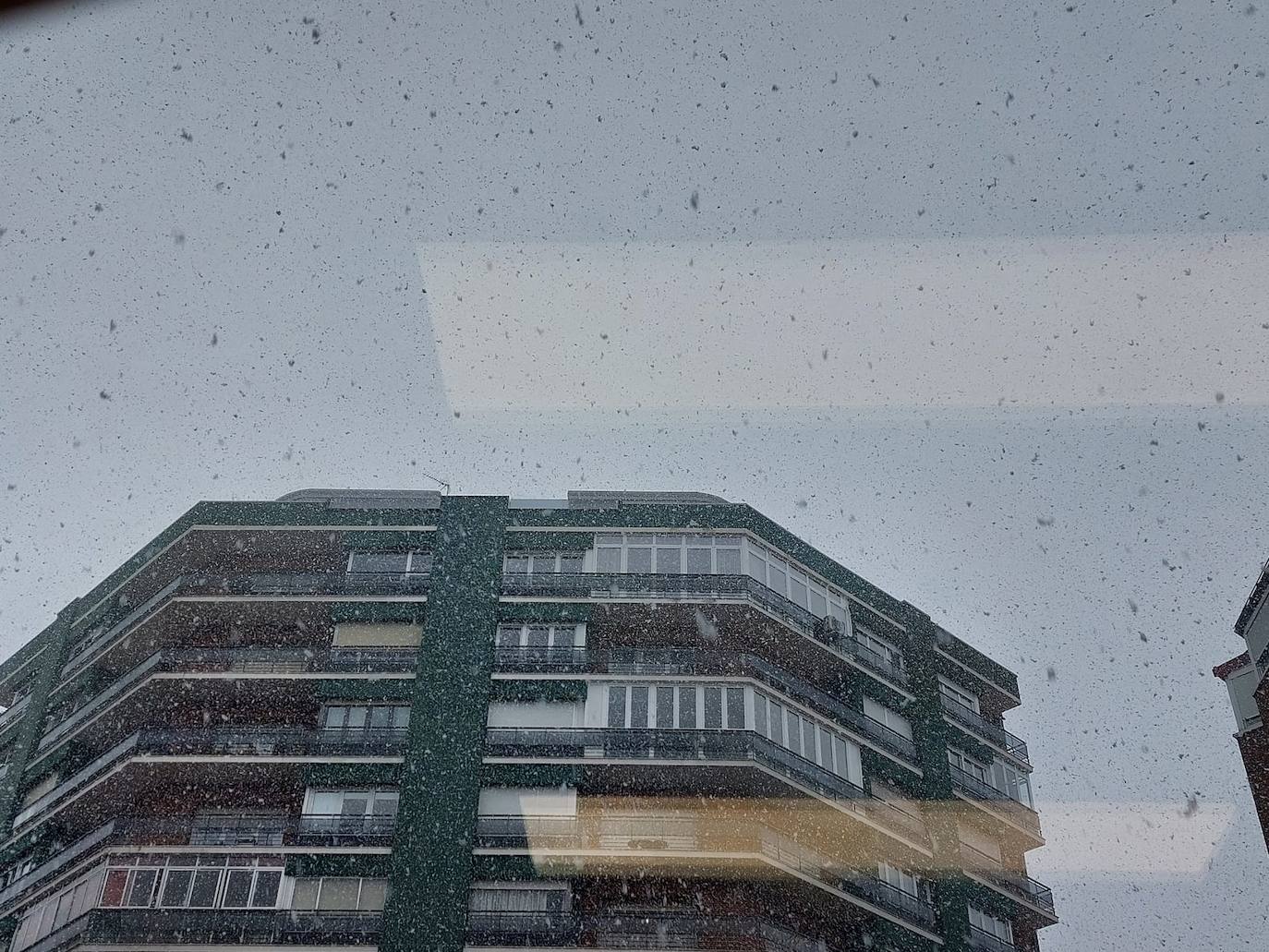 La nieve llega a León ciudad