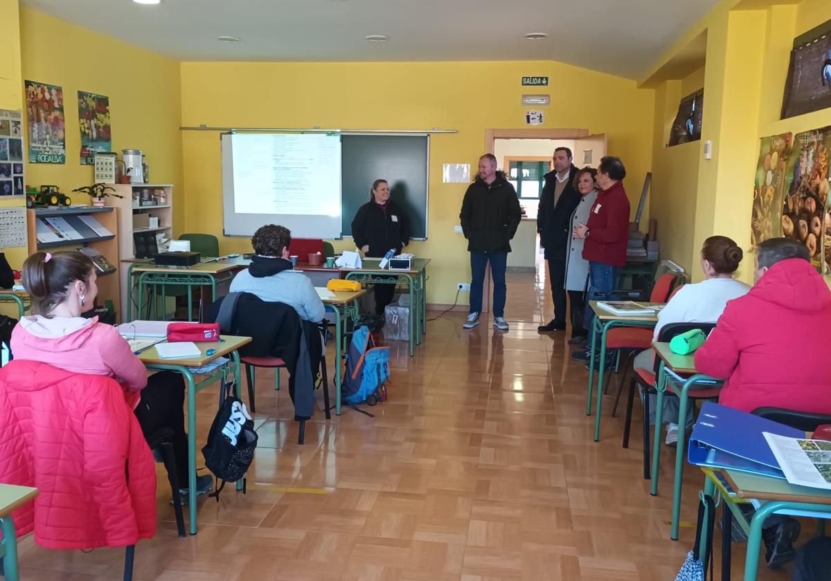 Visita del alcalde del municipio al inicio del curso.