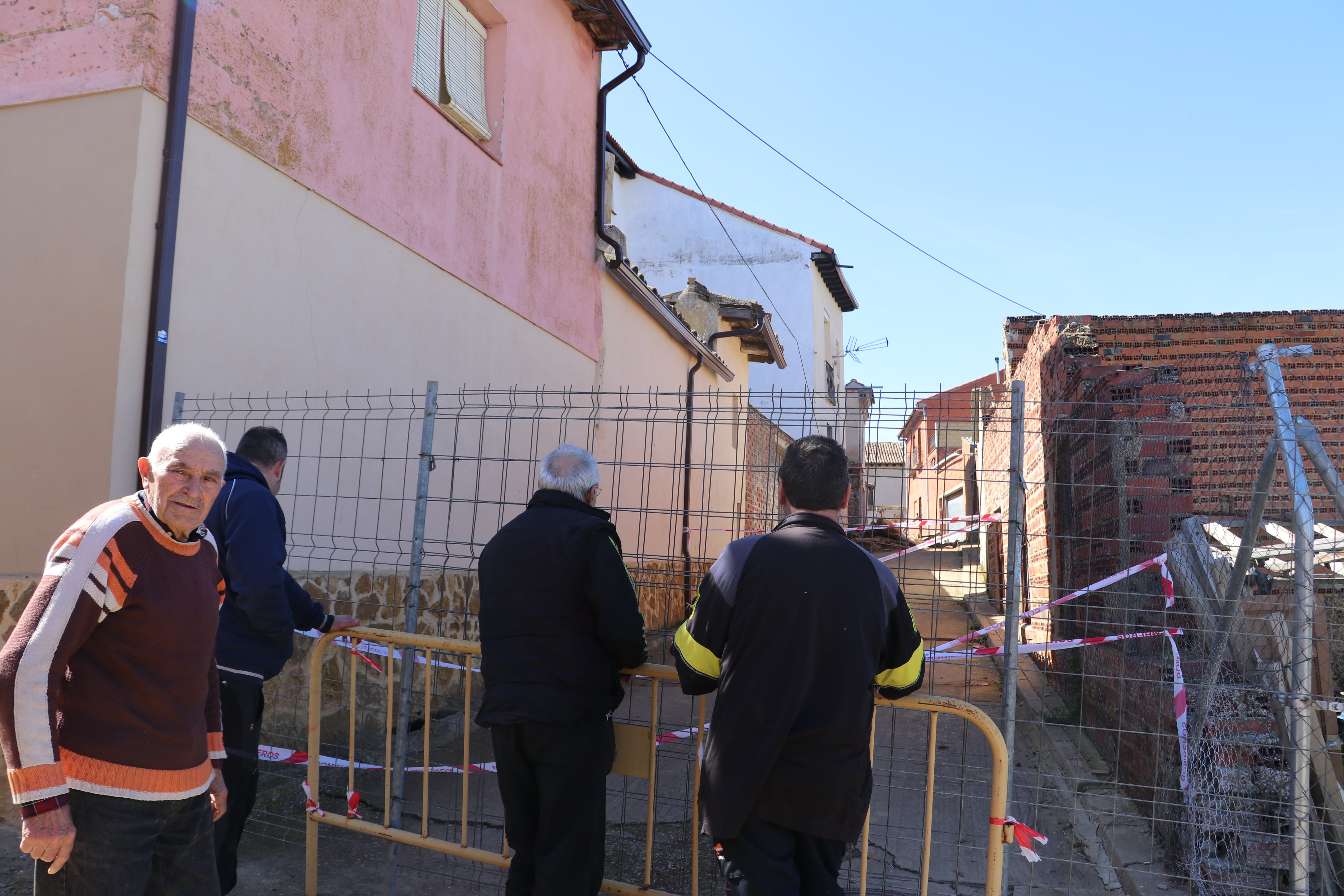 Derrumbe de una casa en Valderas