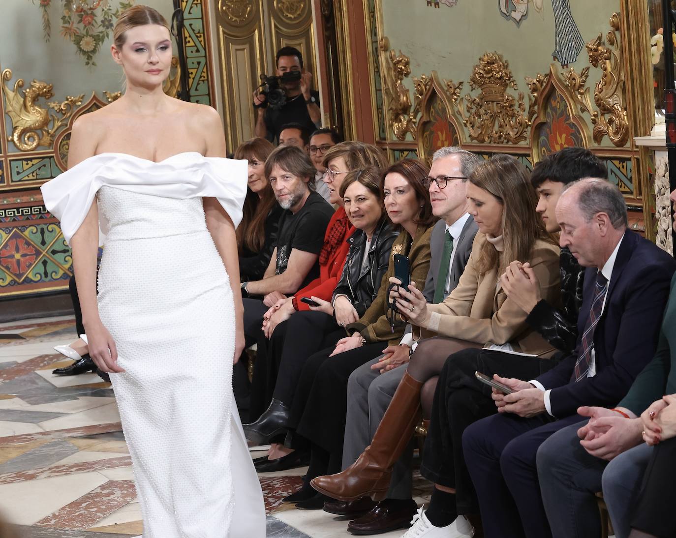 Presentación de las colecciones de diseñadores de Castilla y León en el evento &#039;Atelier Couture&#039;