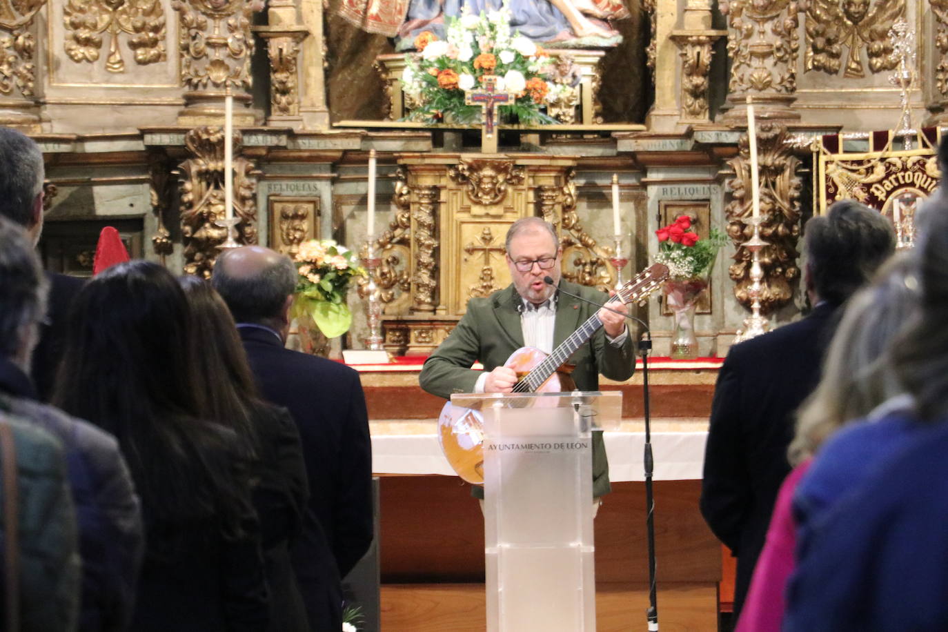 Medalla de Oro para la Parroquia de Nuestra Señora del Mercado