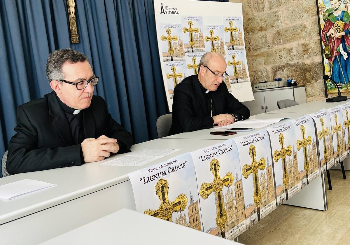 Presentación del acto en Astorga.