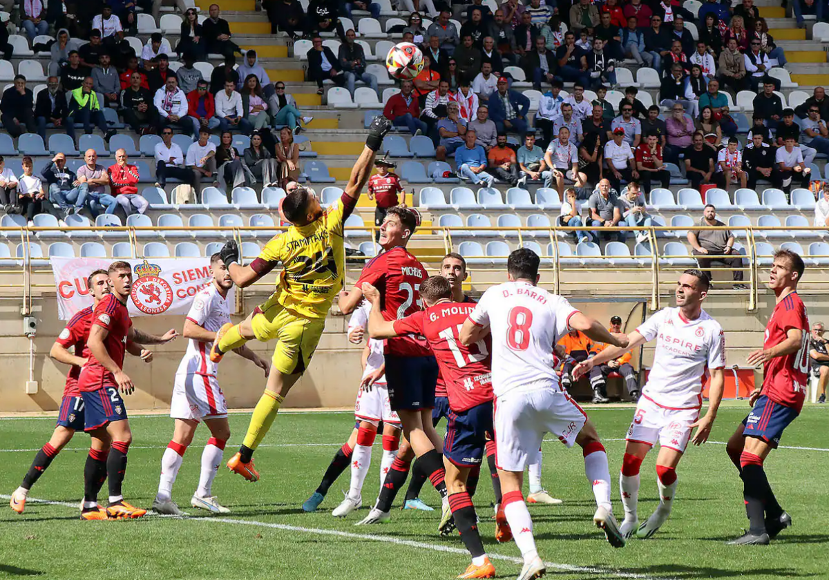 Imagen del partido de ida entre Cultural y Osasuna B