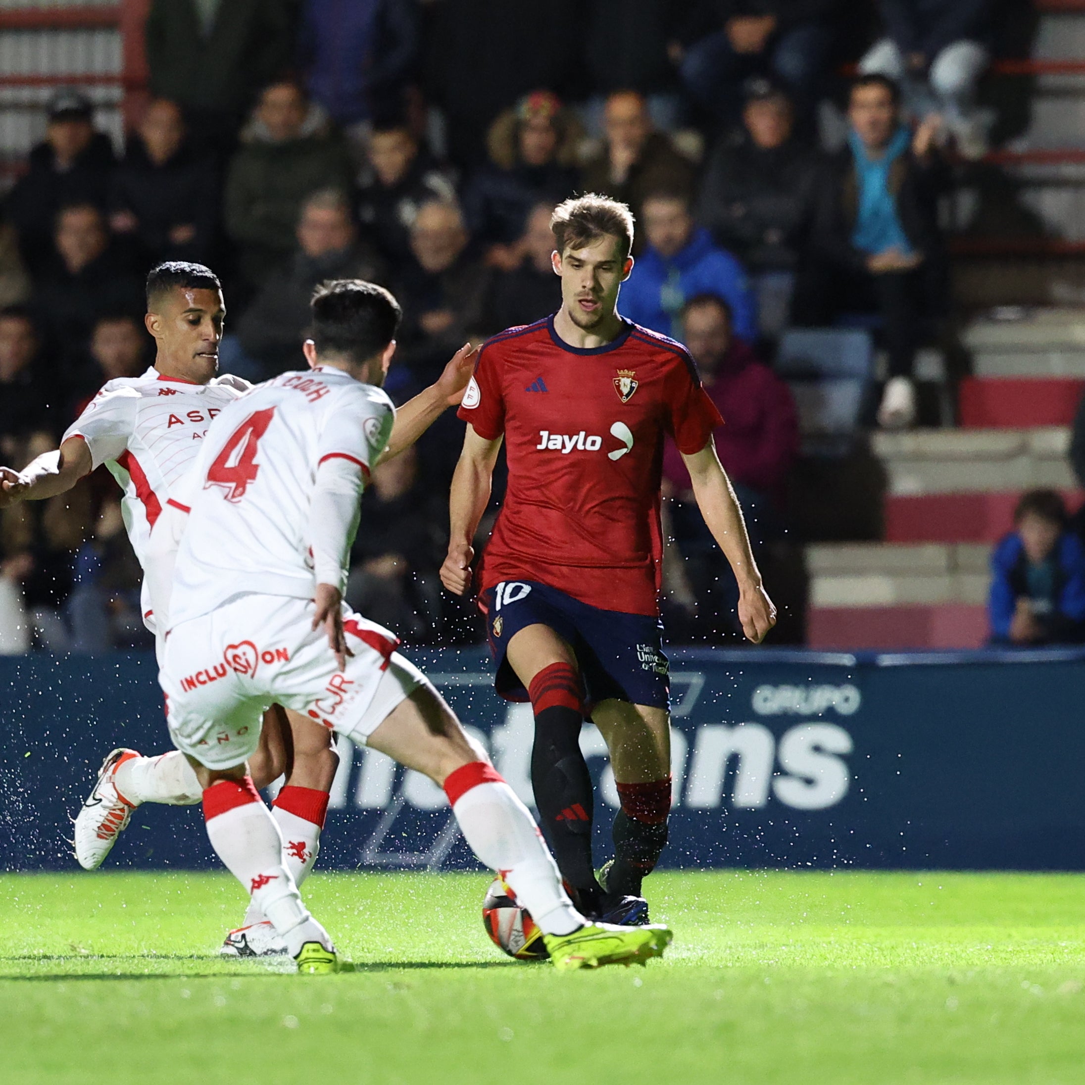 Imágenes del Osasuna B 0-0 Cultural y Deportiva Leonesa