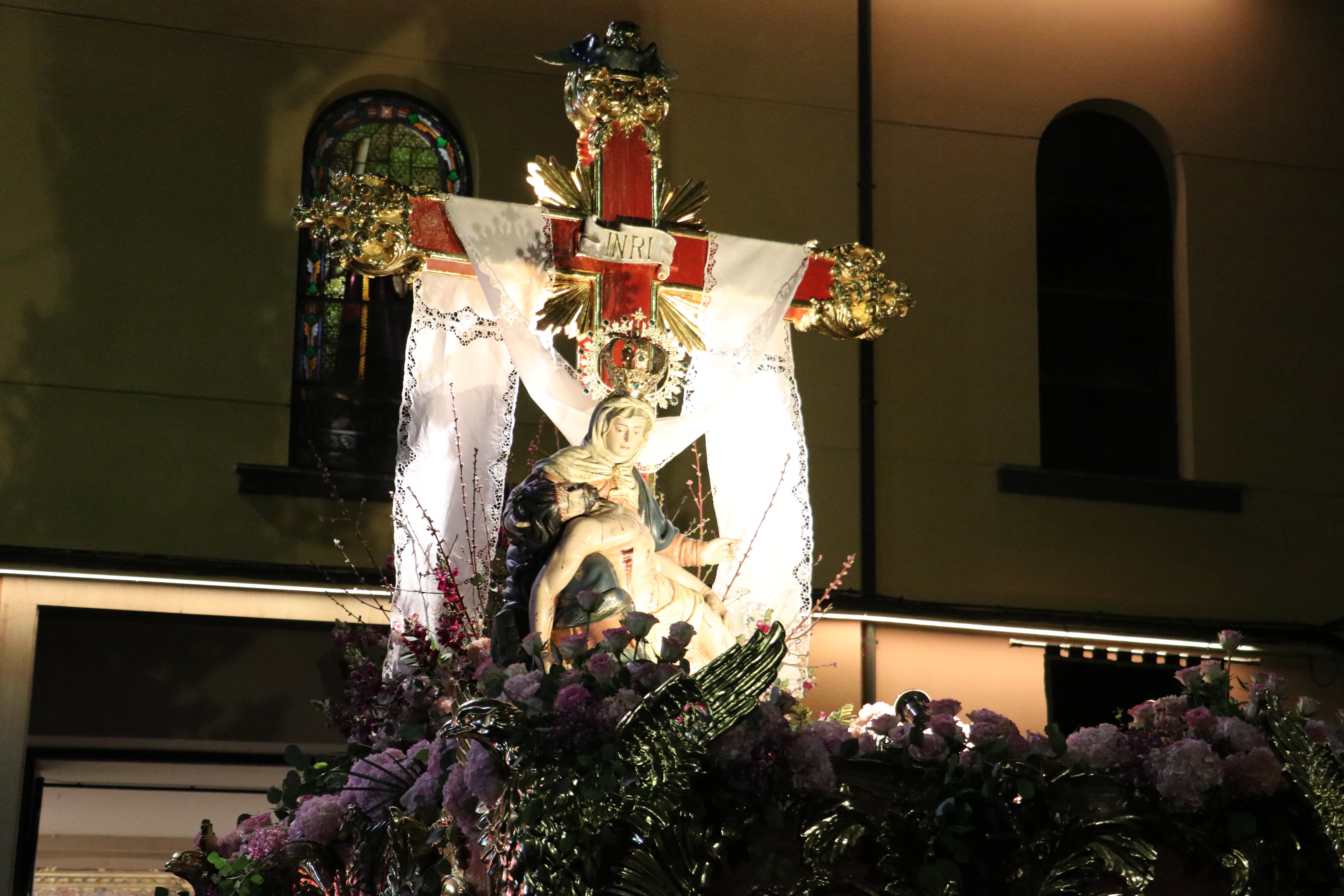 Las mejores imágenes de la Procesión Dolor de Nuestra Madre