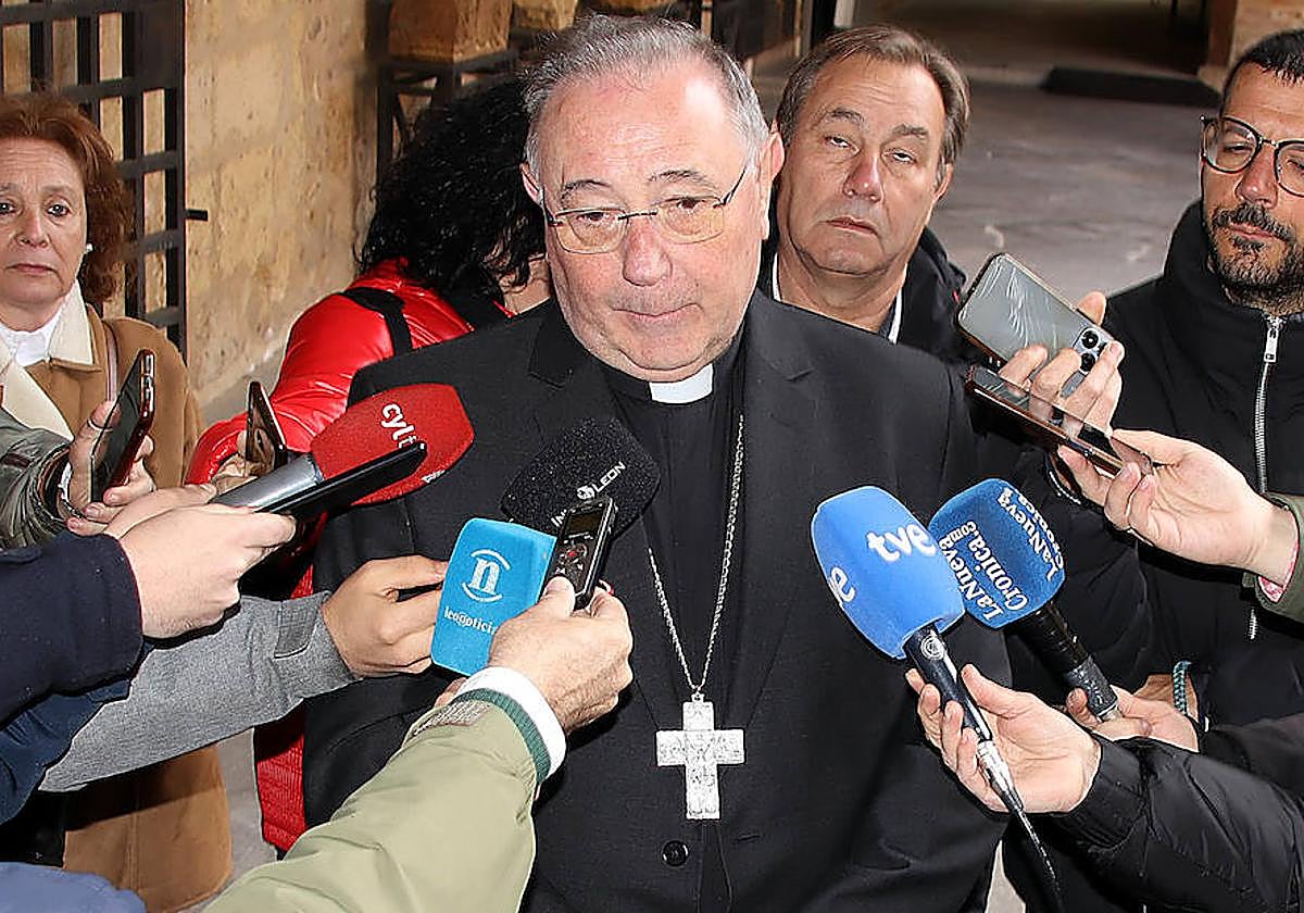 El obispo de León, Luis Ángel de las Heras.