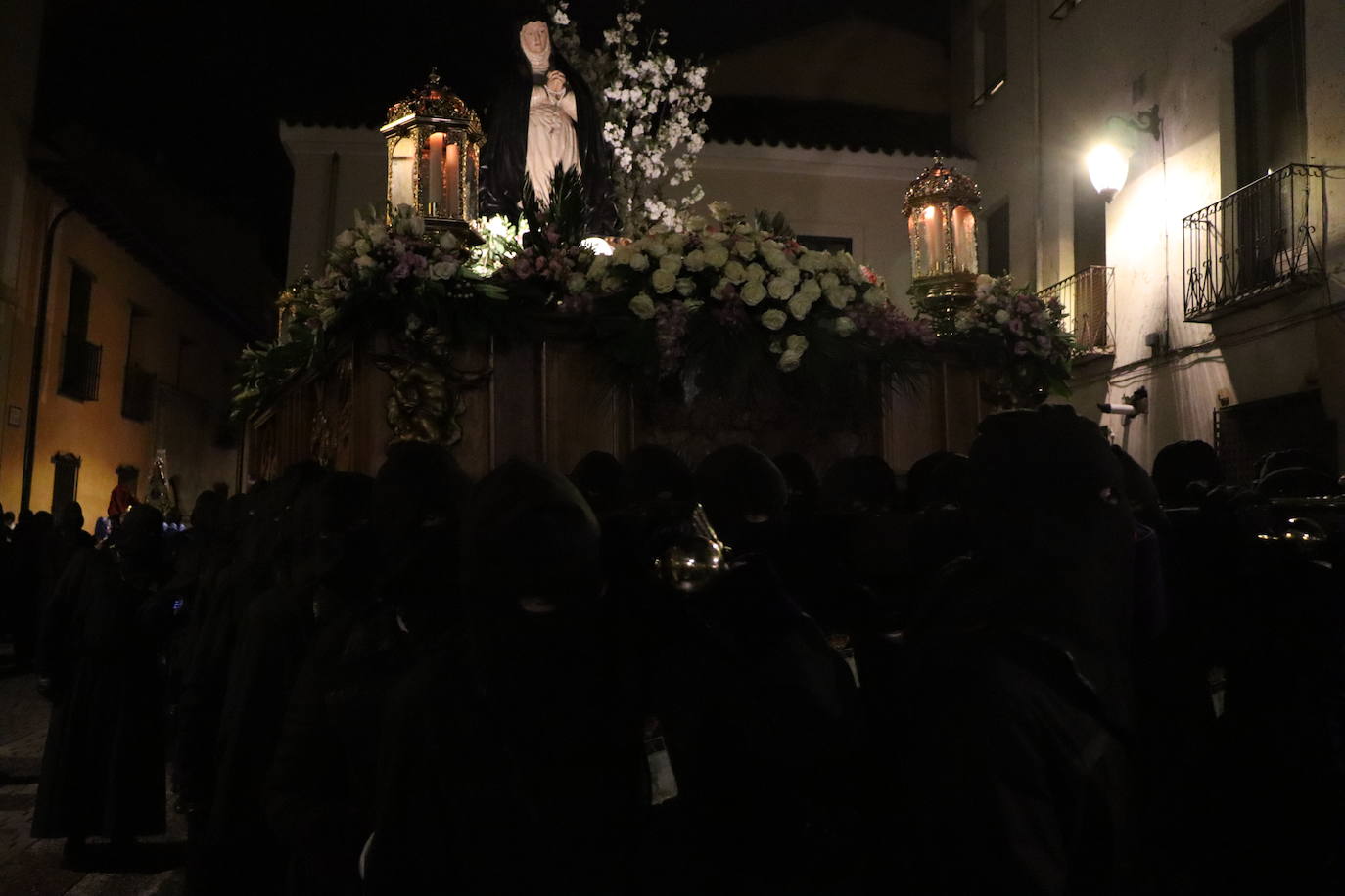 Las mejores imágenes de la Procesión Virgen de la Amargura