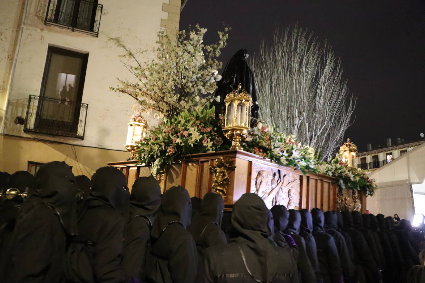 Las mejores imágenes de la Procesión Virgen de la Amargura