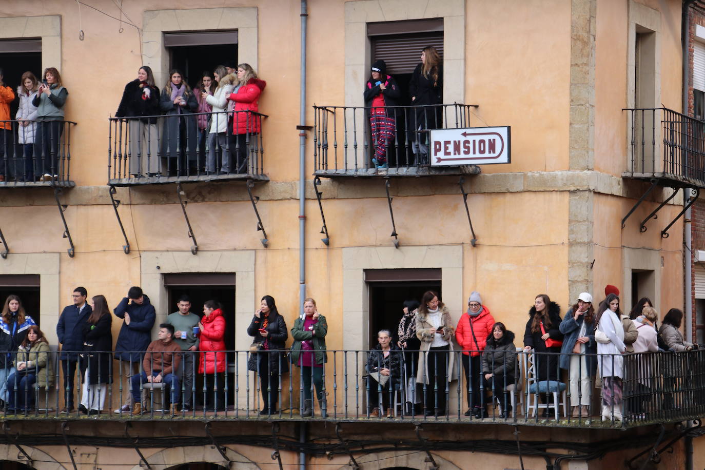 ¿Estuviste en la Plaza Mayor de León? Búscate