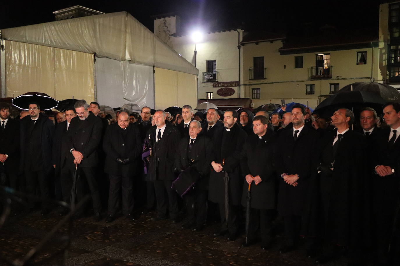 Ronda de la Cofradía del Dulce Nombre de Jesús Nazareno