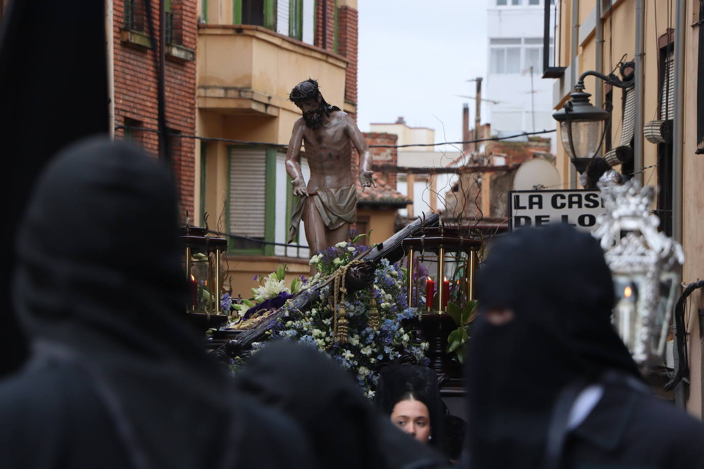 Las mejores imágenes del Encuentro en la Procesión de los Pasos