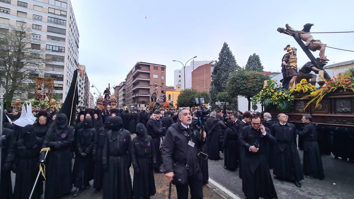 Momentos a las puertas de Santa Nonia