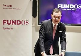 El director de la Fundación Obra Social de Castilla y León, José María Viejo, presenta la memoria anual de la entidad