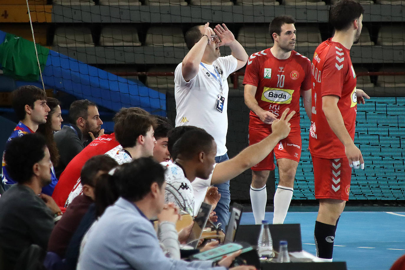 Las mejores imágenes del Abanca Ademar-Bada Huesca