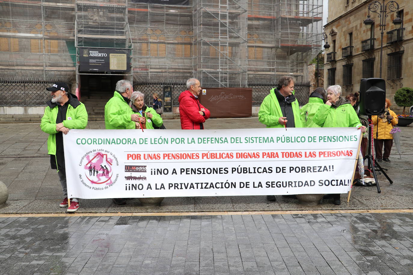 Concentración de pensionistas en León