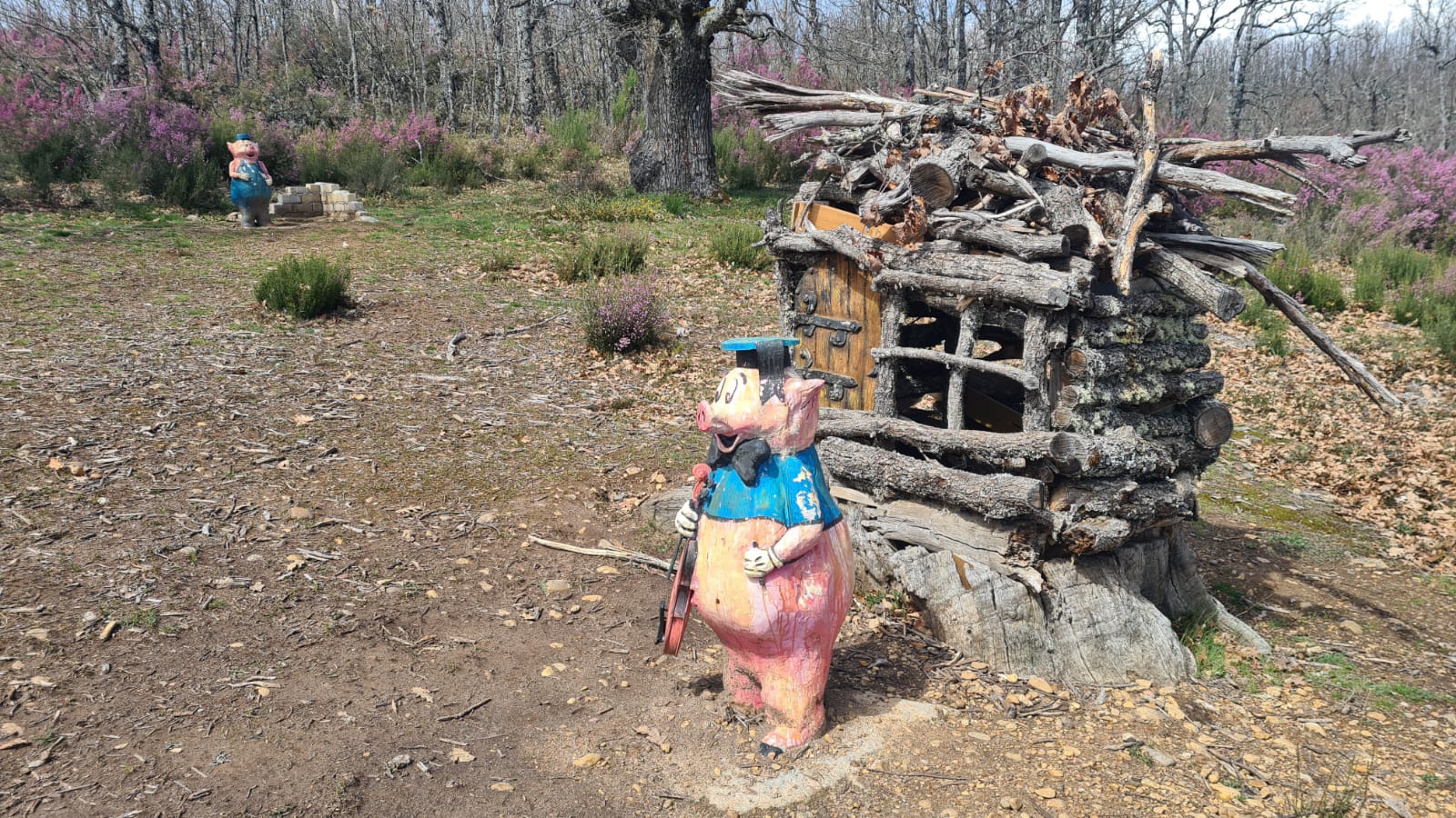 El jardín con enanitos de Almanza