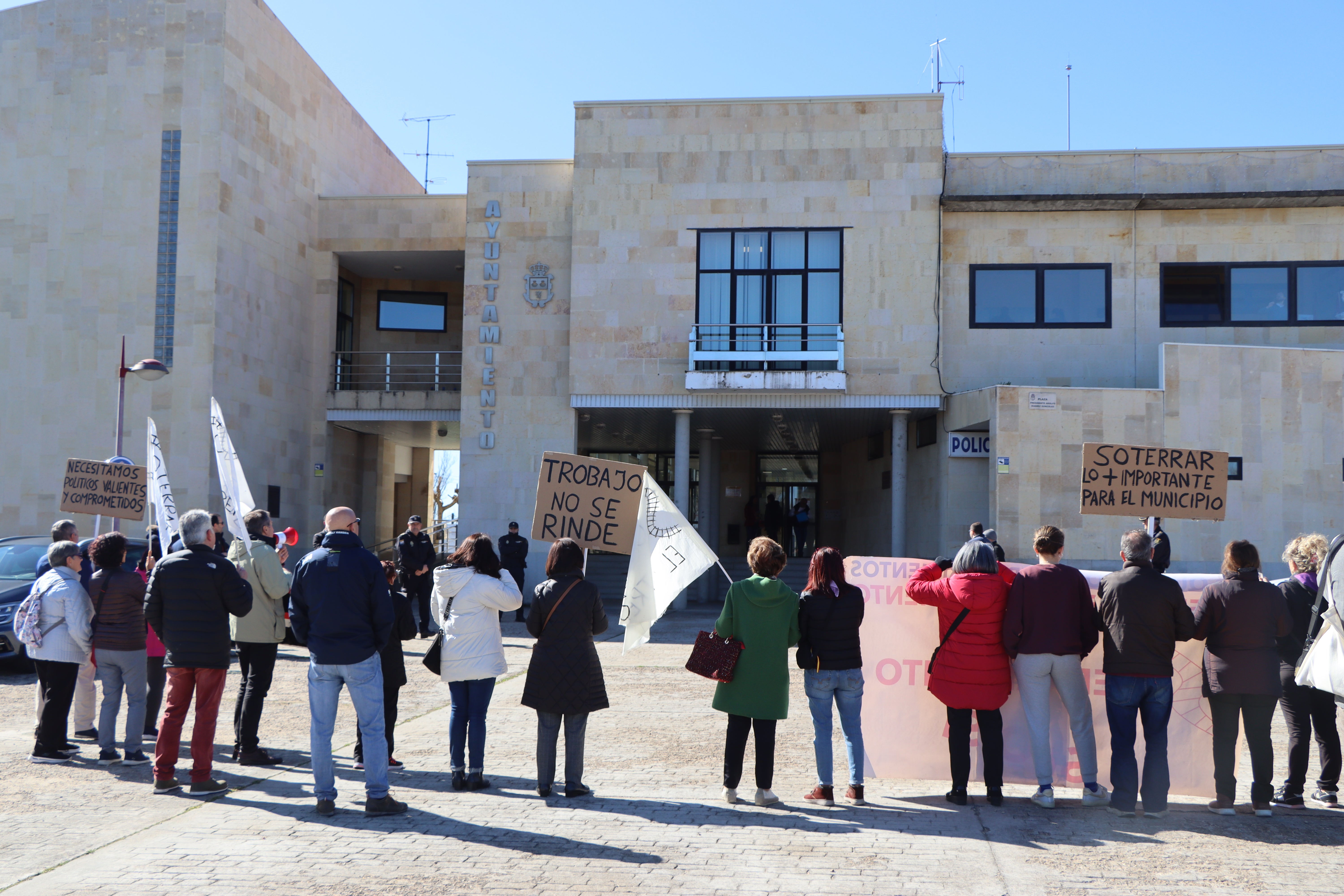 Las imágenes de la reunión por el soterramiento de San Andrés