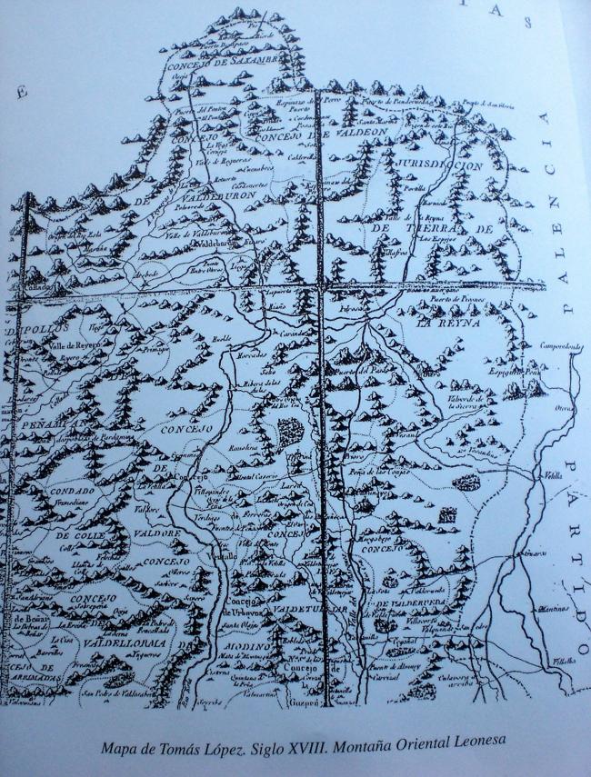 Observamos en el mapa de Tomás López, siglo XVIII que la Calzada del Esla, junto a la del Cea eran las únicas vías de penetración a la montaña oriental. Discurría por la margen izquierda del Esla, en Huelde cruzaba a la margen derecha. En Riaño, se bifurcaba hacía Valdeburón y Tierra de la Reina. Otro camino no descrito en el mapa y, también denominado Camino Real ascendía desde más abajo de Gradefes por la margen derecha del Río Grande.