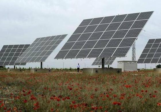 Imagen de archivo de un parque fotovoltaico.