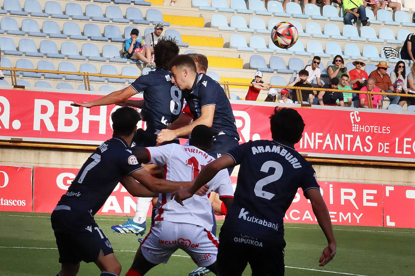 Imágenes del Cultural-Real Sociedad B