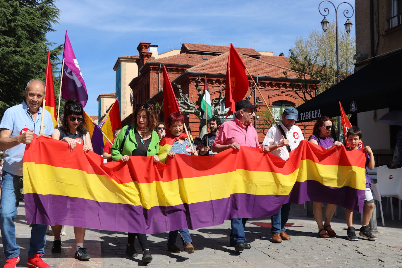 magen de la manifestación a favor de la república en León.