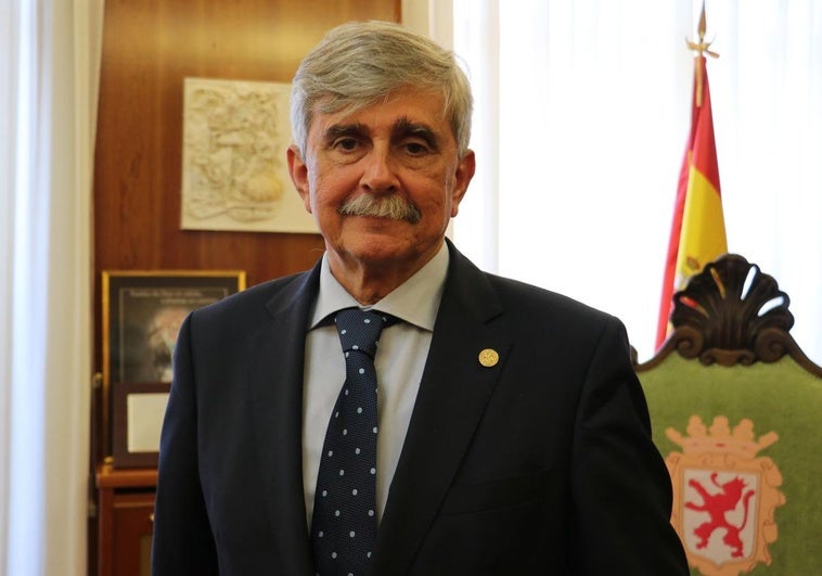 El rector de la Universidad de León, Juan Francisco García Marín.