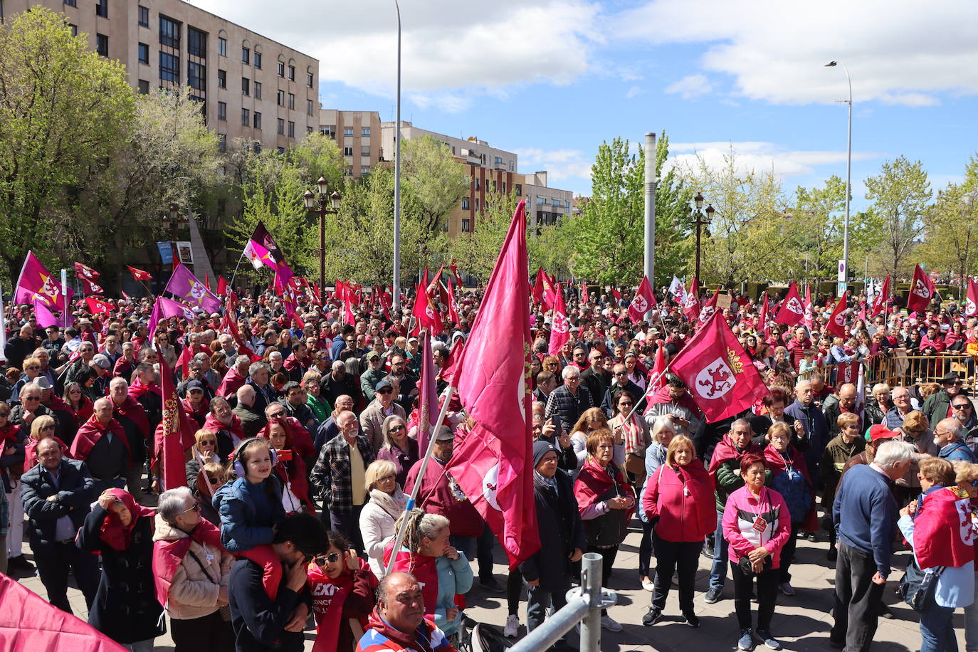 Manifestación por la autonomía leonesa en el Día de Castilla y León