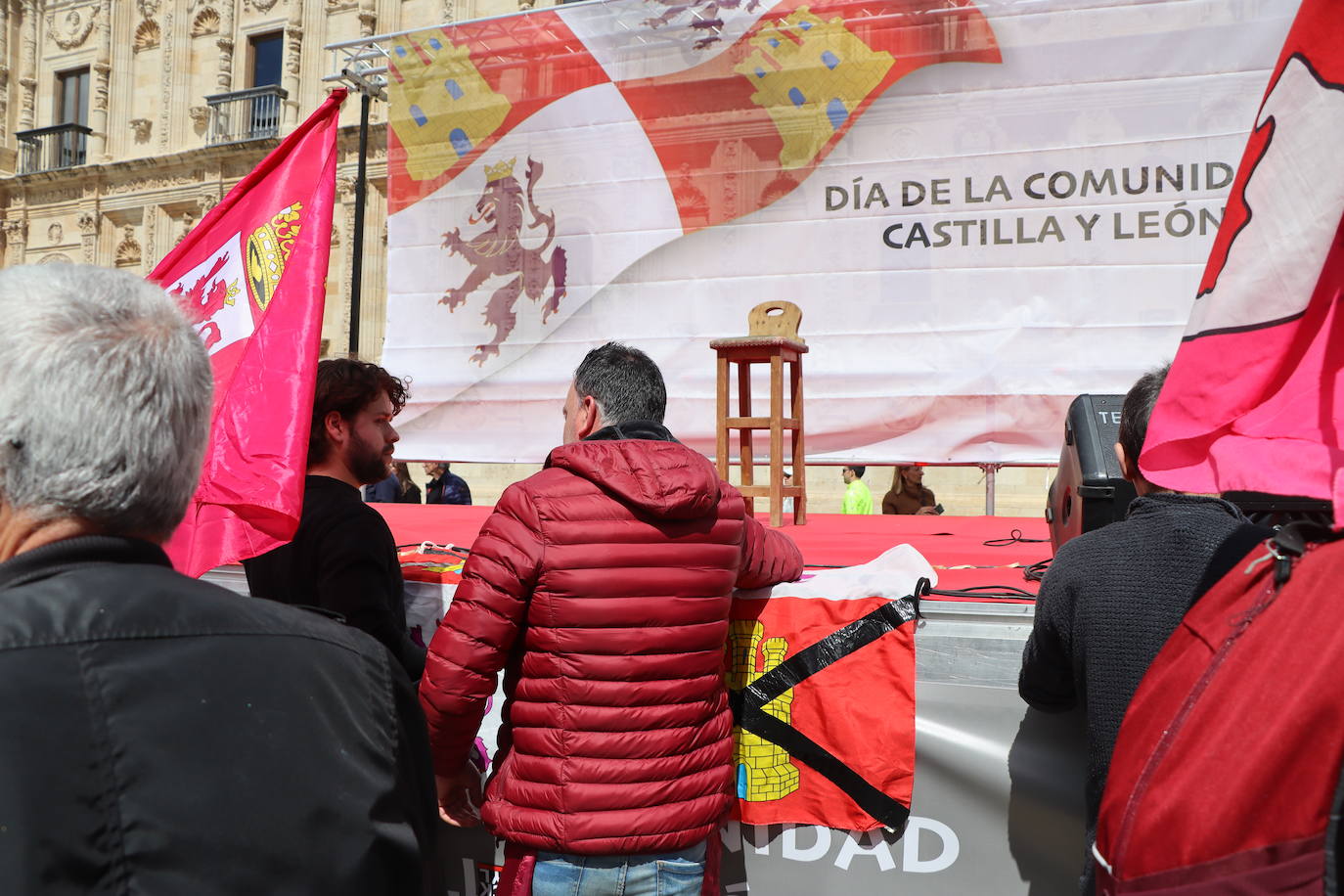 Altercados durante la fiesta del 23 de abril en León