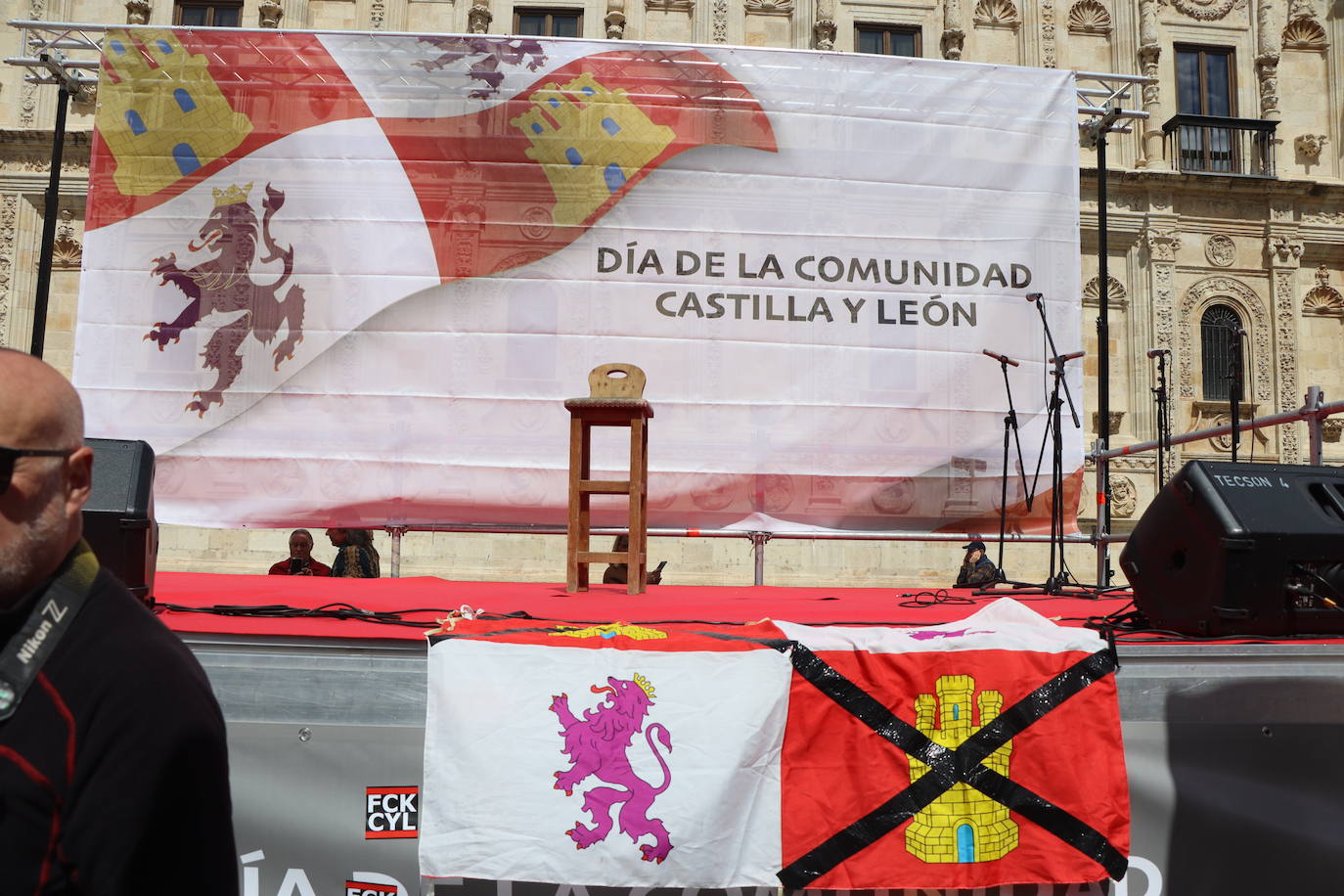 Altercados durante la fiesta del 23 de abril en León