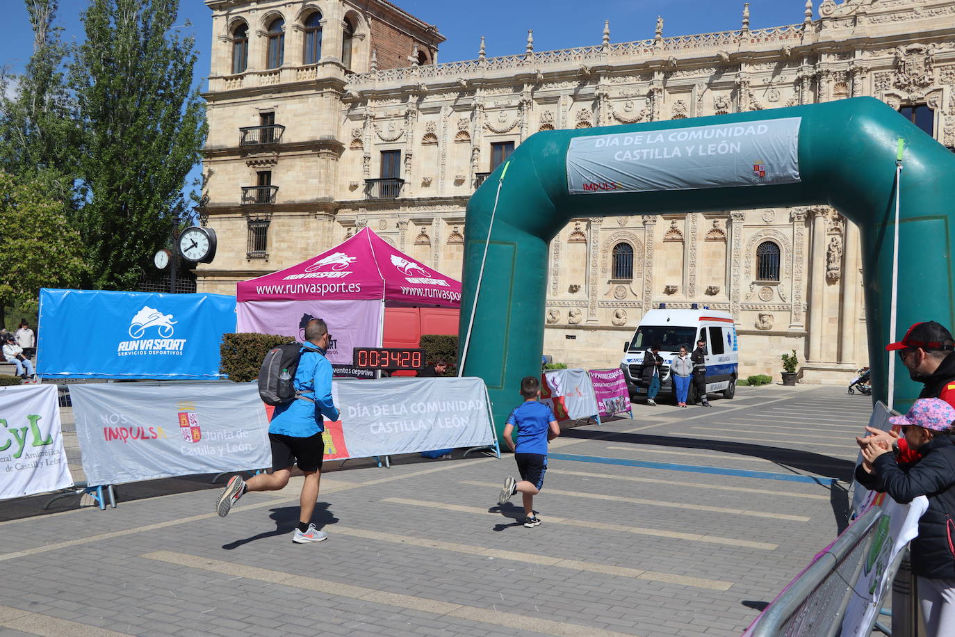 La fiesta de la Junta en León fue más breve de lo esperado