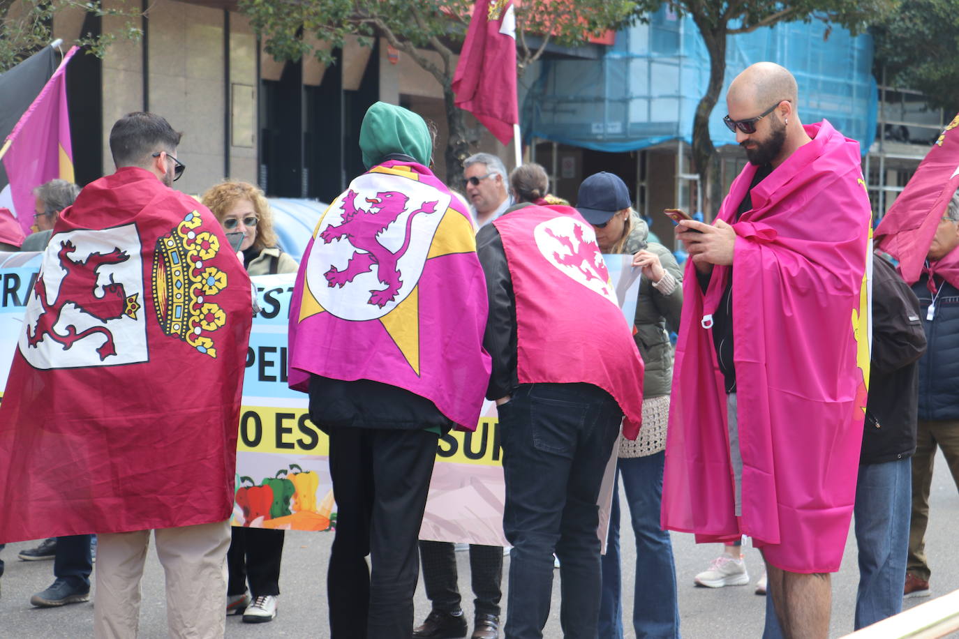 Manifestación por la autonomía leonesa en el Día de Castilla y León