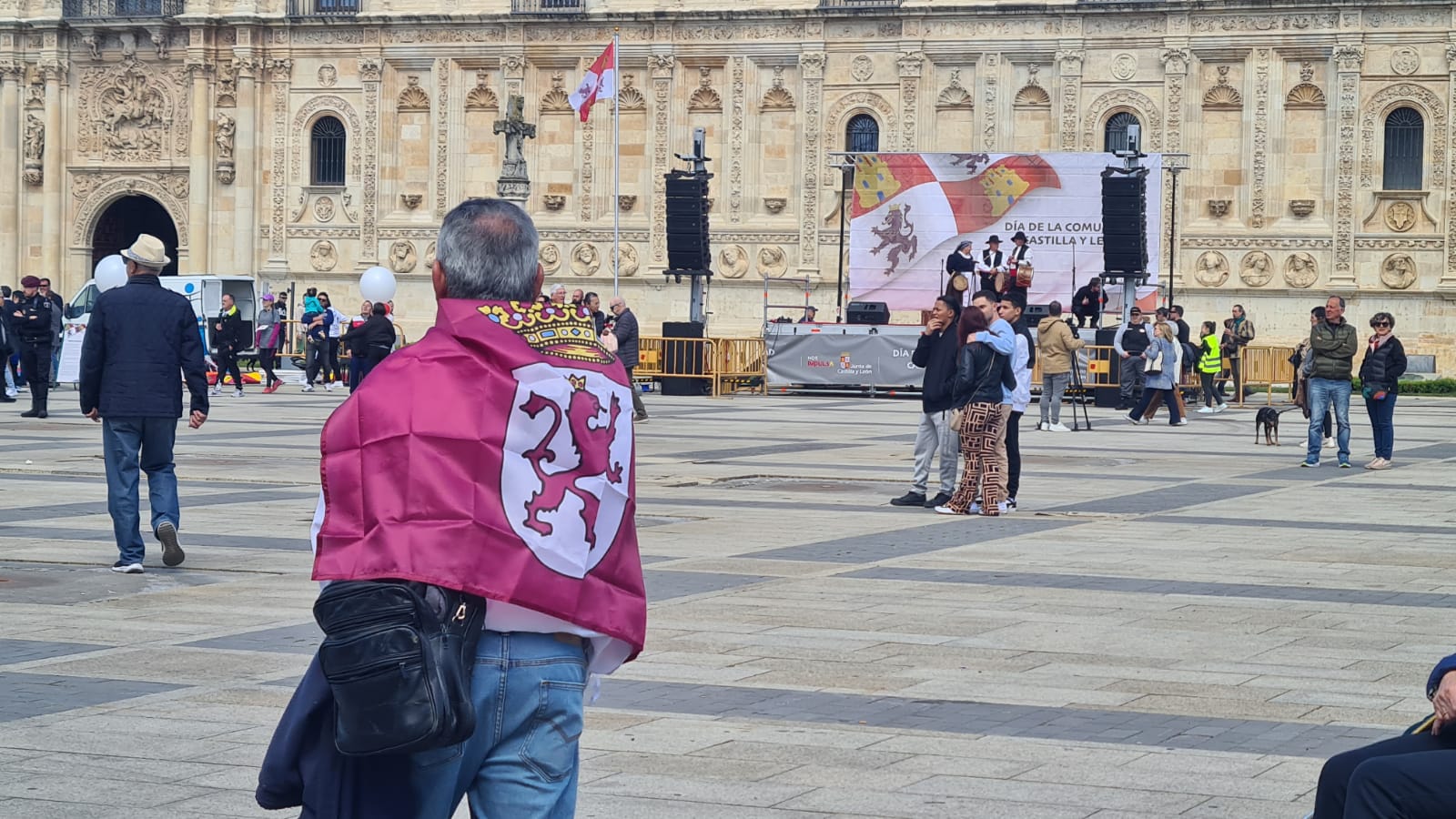 Manifestación por la autonomía leonesa en el Día de Castilla y León