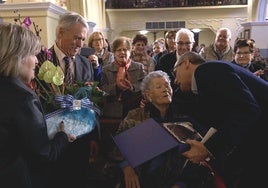 Emotivo homenaje a la centenaria Josefa Martínez.